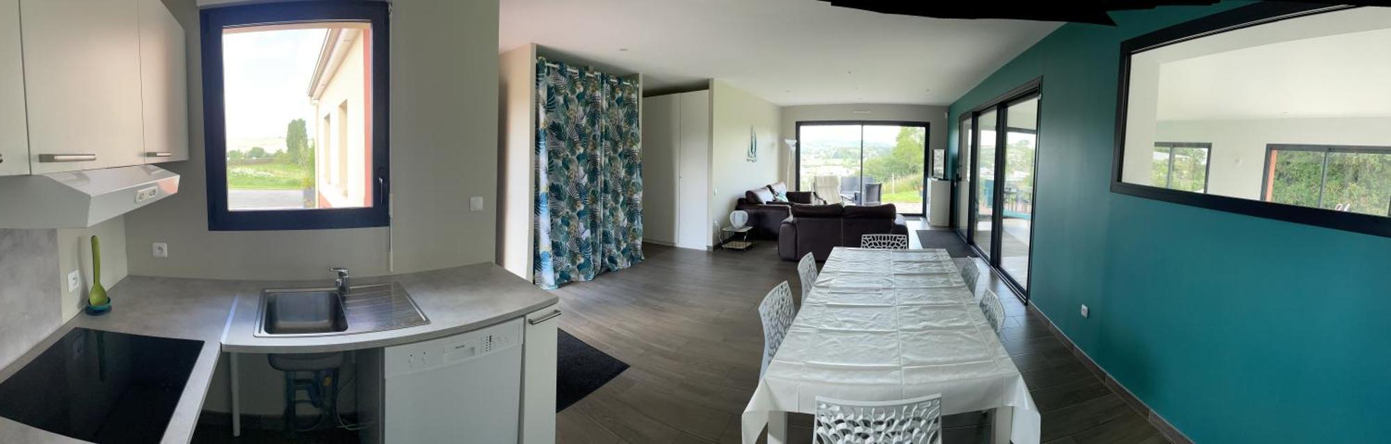 Piscine intérieure privée chauffée toute l'année à 29 Quiévrecourt Esterno foto