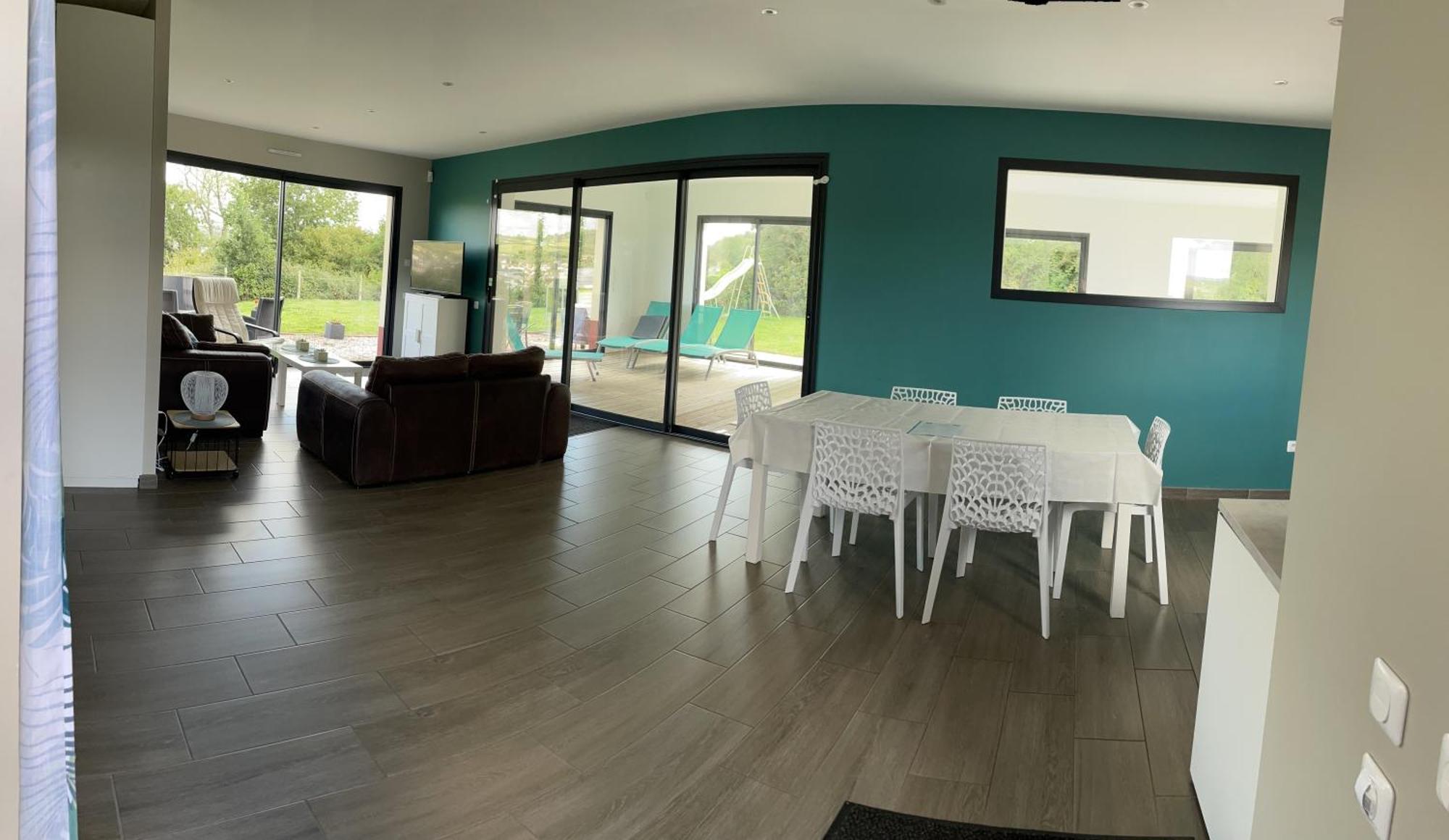 Piscine intérieure privée chauffée toute l'année à 29 Quiévrecourt Esterno foto